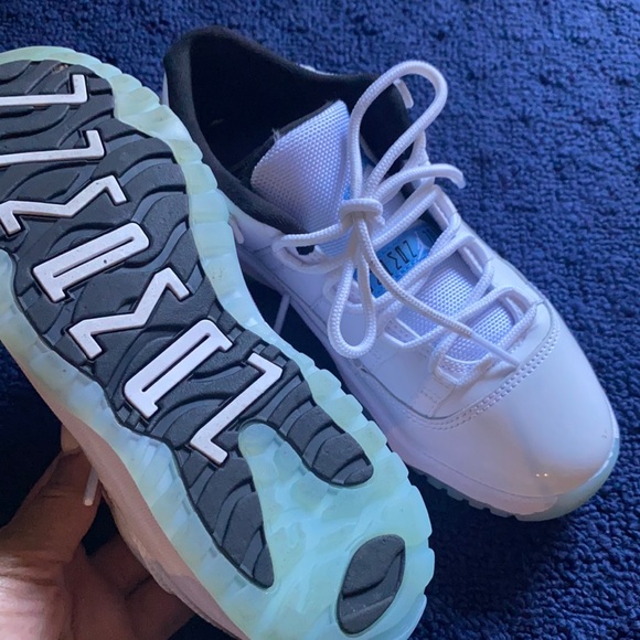 legend blue retro 11 low